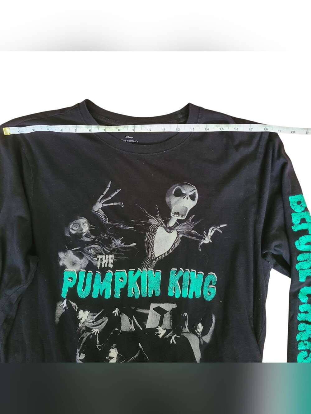 DISNEY'S | THE NIGHTMARE BEFORE CHRISTMAS | LONG SLEEVE T-SHIRT | SIZE MED - Picture 7 of 14
